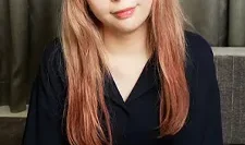 一个认为精液是可以喝的东西的受虐狂女人。东云司