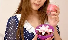 一位美丽的香薰教练治愈了我的心和鸡巴。古田奈绪