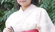 他妈的穿着浴衣  藤井佳奈