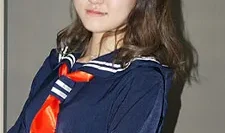 制服时代～好久第一次看到阴茎了，兴奋得停不下来～秋田裕子