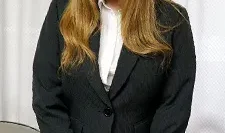 彻底剥削一个想要工作的求职女孩 冈田一美