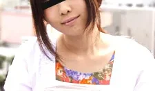 我向一位穿着日本割烹服来餐厅送餐的已婚妇女求爱，并与她玩得很开心。安田晴美