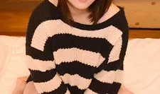 我最喜欢的食物是炸鸡、汉堡包和肉棒。内海凉子