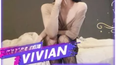 极品包臀圣诞装的诱惑 女上位疯狂骑屌索茎 ANNA