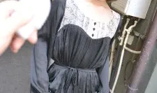 跳着散步——担心被周围的人注意到—太田爱